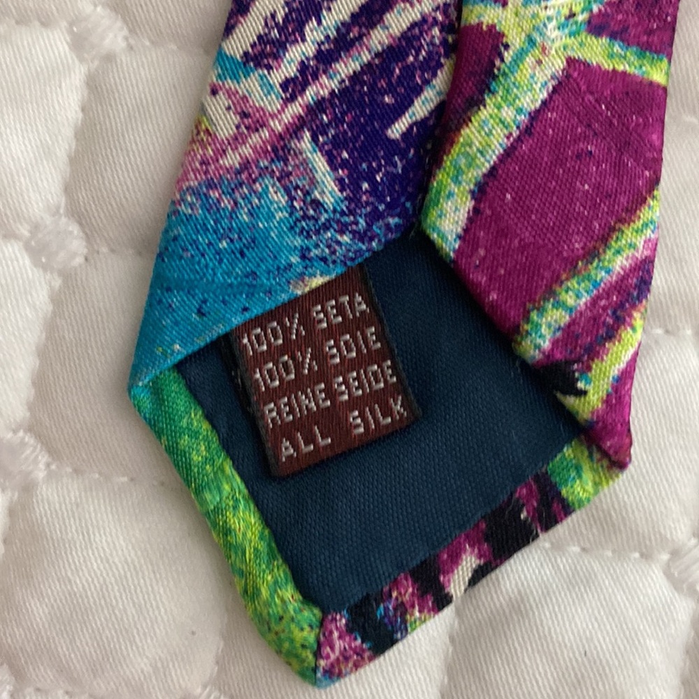 Two Beautiful 100% Silk Ties Egara and Signore!! in very good preowned condition - Picture 3 of 6